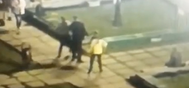 В Ярославской области пьяный мужчина разбил бутылку о голову незнакомца