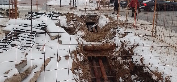 Прокуратура добилась ремонта раскопанных улиц в историческом центре Ярославля_263713
