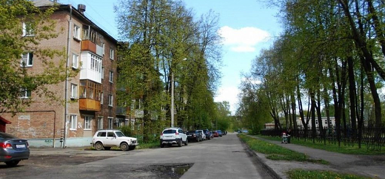 Суд обязал мэрию отремонтировать дорогу на Лермонтова