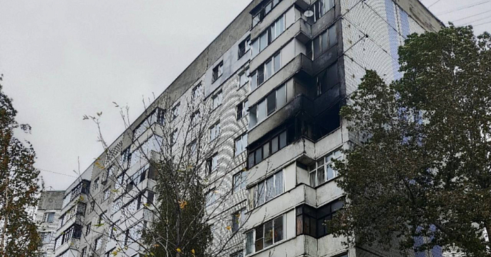 Пожарные определили, почему вспыхнула лоджия в ярославской высотке