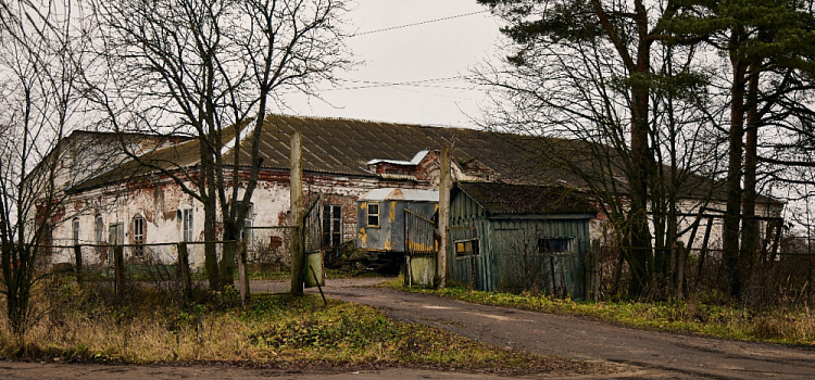 В Мышкине выставили на аукцион здание богадельни-госпиталя начала XX века