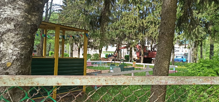 В Переславле-Залесском перекопали территорию у детского сада: причина