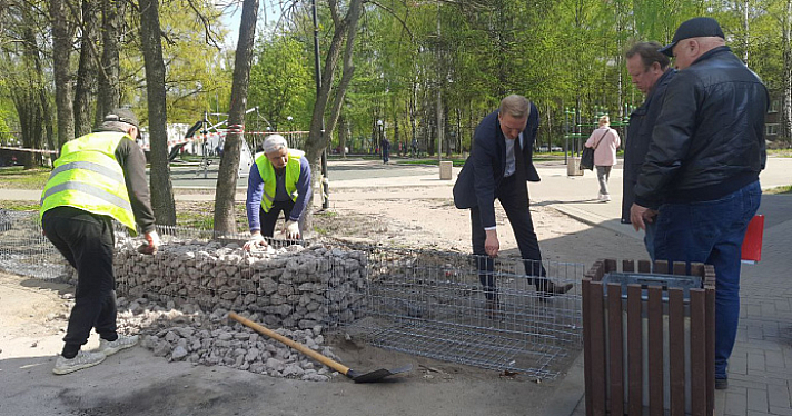 В Ярославле в Юбилейном парке сделают забор из камней_239743