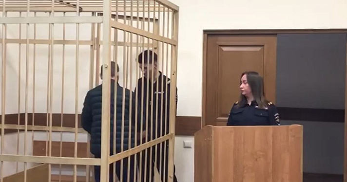 Ярославца, укравшего в магазине телефон, заключили под стражу