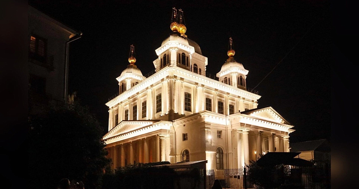 В Ярославле подсветку обрели еще семь зданий_241719