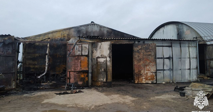 В Ярославской области сгорел склад с картофелем