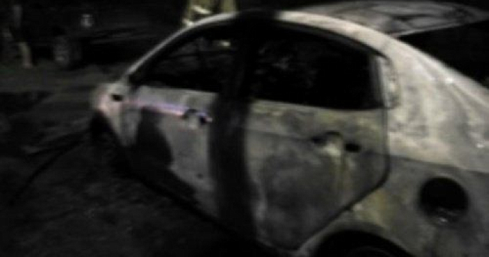 За ночь в Ярославле сгорели 7 автомобилей 