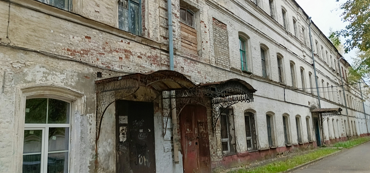 В Ярославле продают исторический дом служащих Большой мануфактуры_314443