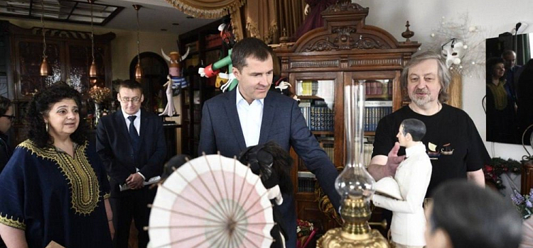 Владимир Волков посетил необычный дом Ольги Терпуговой и Игоря Сакурова