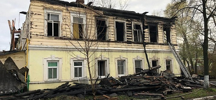 Всех пострадавших при пожаре в Ростове Великом выписали