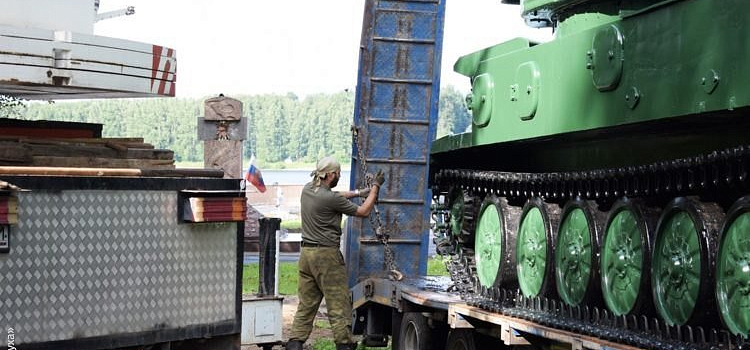 В Рыбинске накануне дня ВДВ установили новый военный монумент: фото_165397