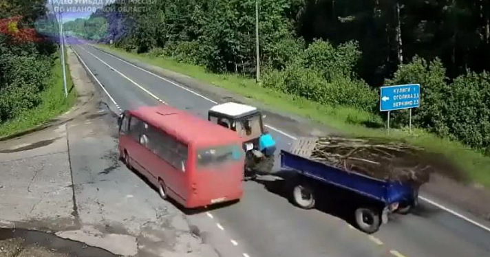 В ДТП пострадали 11 пассажиров автобуса, следовавшего из Ярославля во Владимир