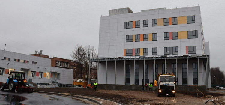 Прокуратура Ярославской области поторопила подрядчиков со строительством корпуса детской клинической больницы