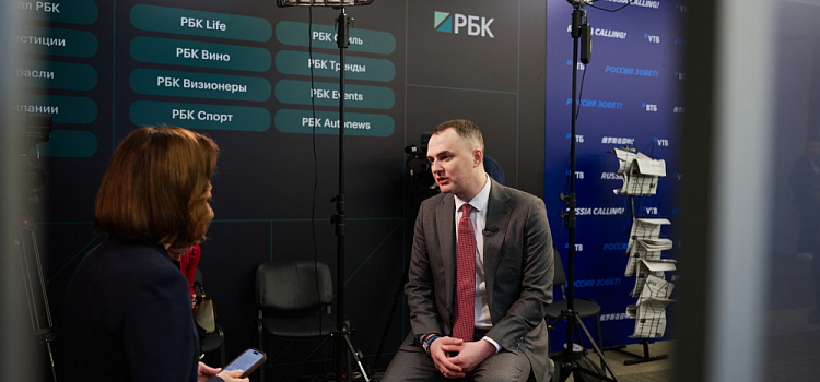 Деньги уходят с депозитов на фондовый рынок, а в 2026 году ожидается волна IPO