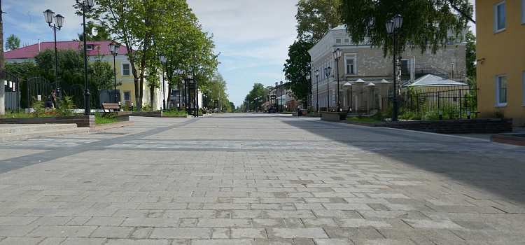 Туристический квартал малого города: центр Данилова планируют сделать полностью пешеходным_248284