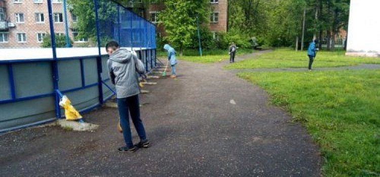 Летом в Ярославле открылись 13 площадок для работы подростков 