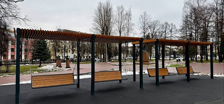 В сквере 950-летия Ярославля завершили благоустройство_307664