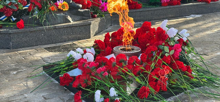 В посёлке Пречистое Ярославской области впервые зажгли Вечный Огонь