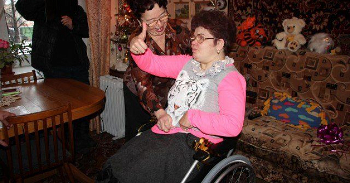 Ярославна получила инвалидную коляску благодаря помощи «Фонда Мира»_22620