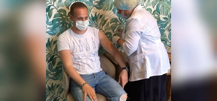 В Ярославле сотрудники общепита начали массово вакцинироваться