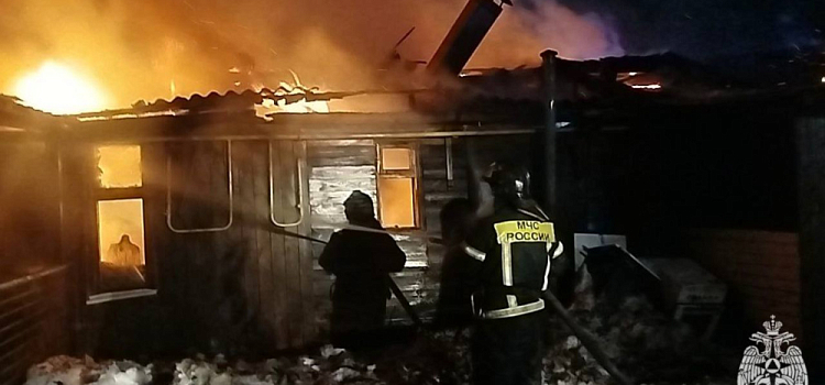 В Ярославской области из-за пожара несколько семей остались без жилья