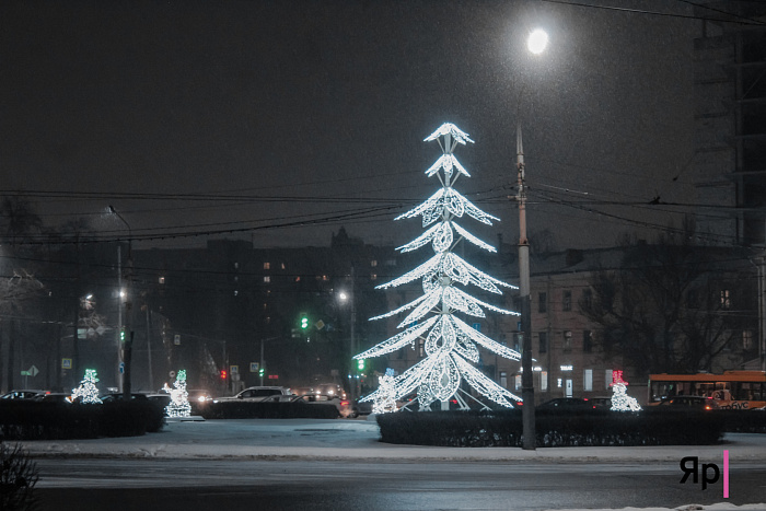 По следам Нового года: фоторепортаж из предновогоднего Ярославля