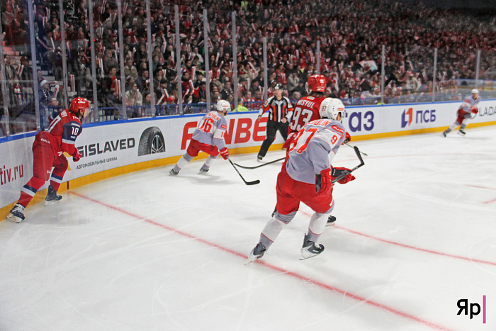 Ярославский «Локомотив» сломил сопротивление «Спартака» в первом матче плей-офф