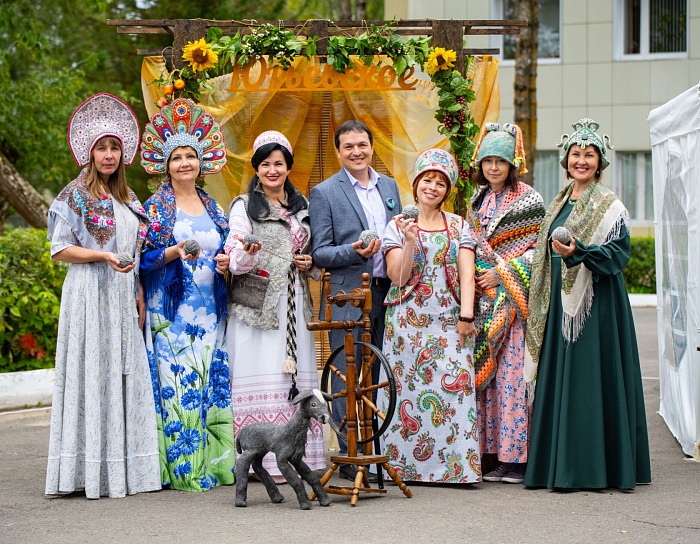 Мастер-шоу по прядению, шоу мыльных пузырей и местные продукты: в центре Ярославля развернется аграрная выставка-ярмарка