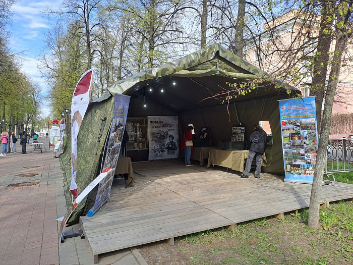 Уникальные вещи с полей сражений: в центре Ярославля развернулась интерактивная выставка ко Дню Победы