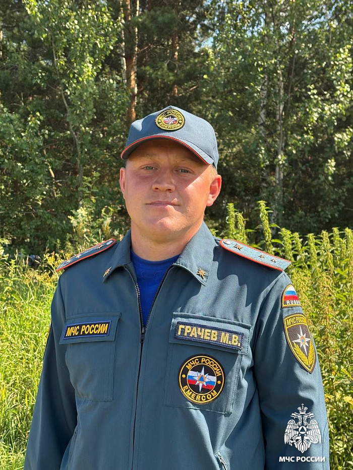 Отдыхавший на пляже ярославский пожарный с интервалом в час спас двух мужчин и девочку