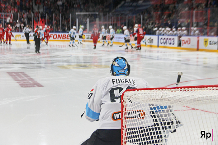 Ярославский «Локомотив» вернулся на вершину «Запада», переиграв минское «Динамо»