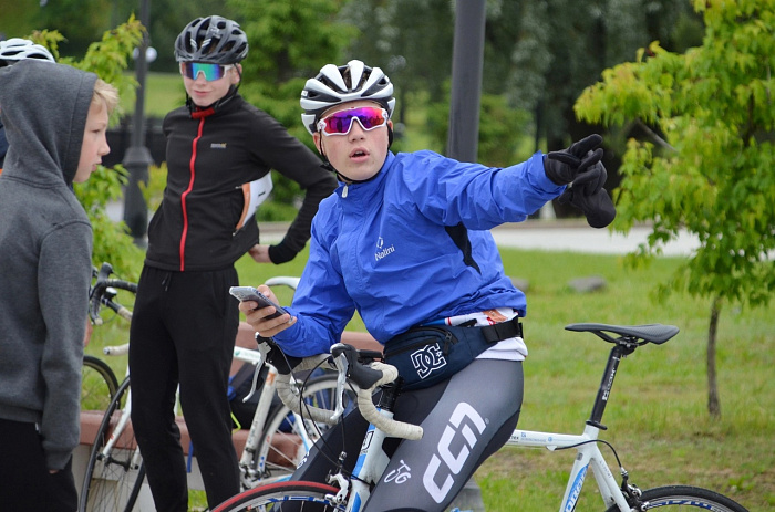 В Ярославле несколько тысяч человек приняли участие в забеге и велогонке