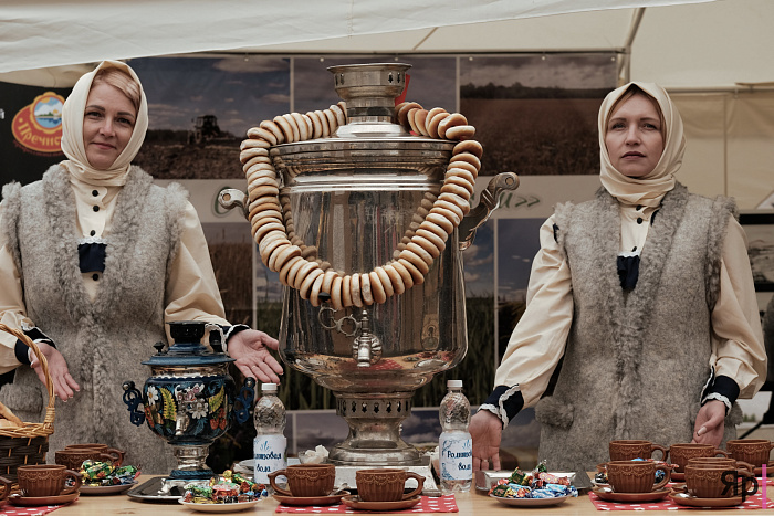 Выставка «ЯрАгро — 2025» покорила Ярославль вкусами фермерских продуктов и самобытными традициями