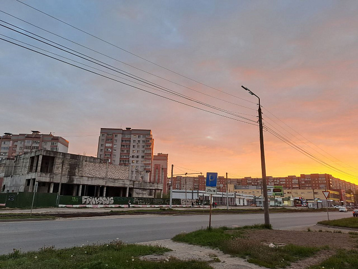 В Дзержинском районе Ярославля начали строить новый торговый комплекс