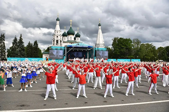 Как Ярославль зажёг в свой День рождения