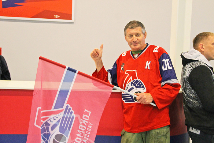 Первый блин комом: десять фотографий со старта хоккейного сезона в Ярославле