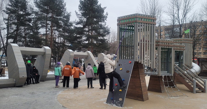 В ярославском парке установили уникальную детскую площадку
