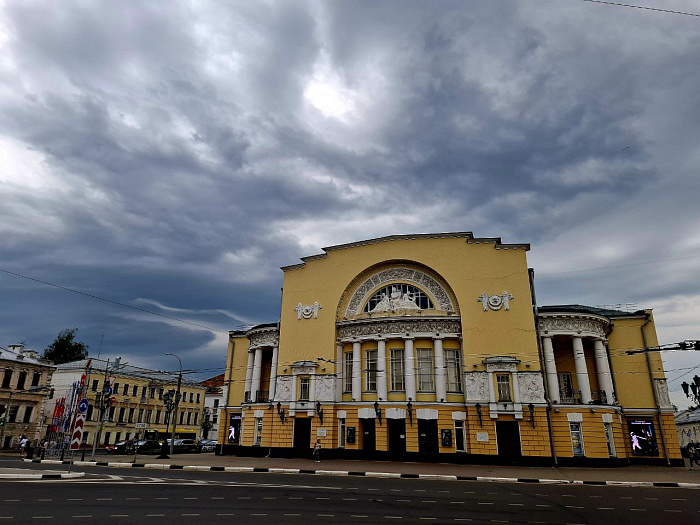 На Ярославль обрушилась буря: фото последствий